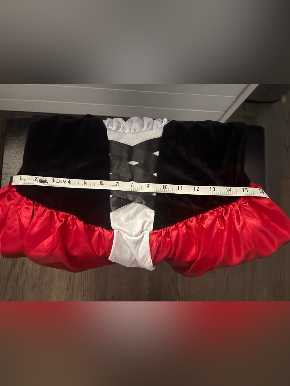 LITTLE RED RIDING HOOD | Halloween Costume | Women’s Size M - Picture 11 of 17
